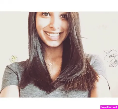 Sasha Kalra OnlyFans Thumbnail #2hjeKYubpV