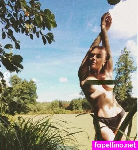 Sasha Katser OnlyFans Thumbnail #WLxBcf7hB4