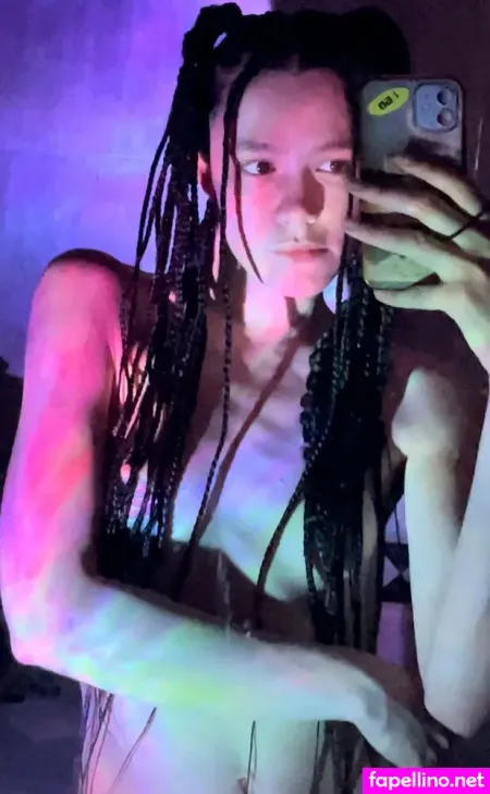 Sasha Kugat OnlyFans Thumbnail #MHucu6Q0Nj