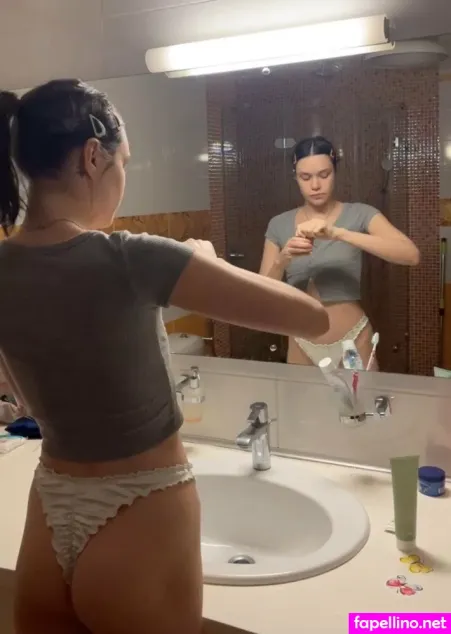 Sasha Kugat OnlyFans Thumbnail #qo9gMrgxzg