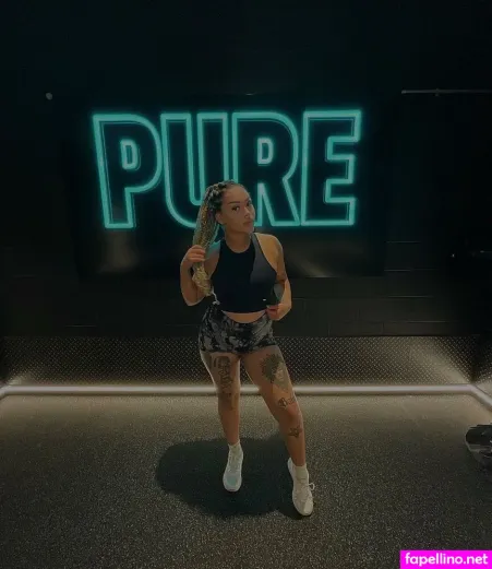 Sasha Loves OnlyFans Thumbnail #S7i2pAXFPh