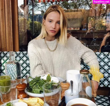 Sasha Luss OnlyFans Thumbnail #PbdSLEA1yv