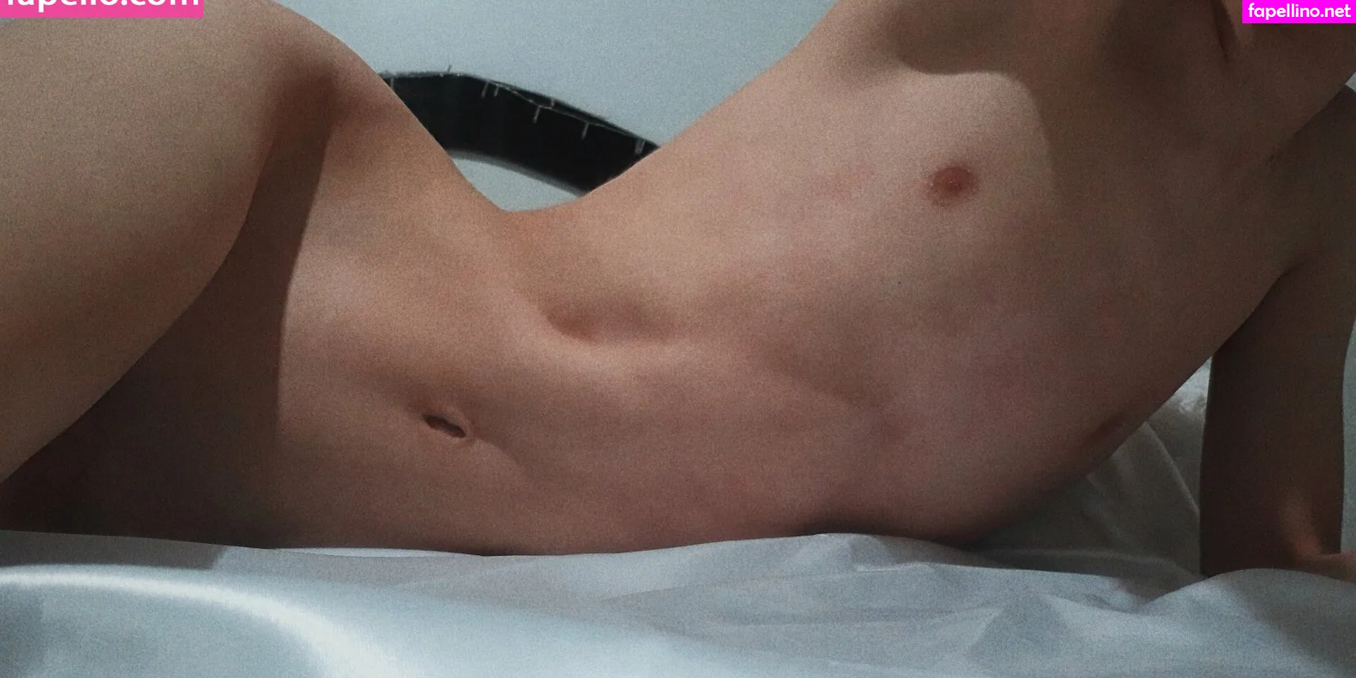 Sashaporr4, euuhreis, sashamoonpie Nude Leaked OnlyFans Photo #9UM4OBdnfn