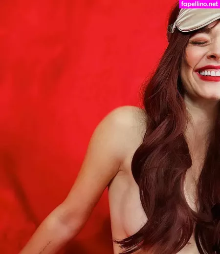 Sasha Pieterse OnlyFans Thumbnail #M5K3muOTk2