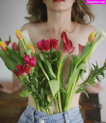 Sasha Pieterse OnlyFans Thumbnail #e8wuJ1ffYa