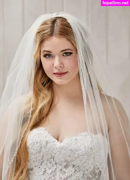 Sasha Pieterse OnlyFans Thumbnail #w9UD32lqNd