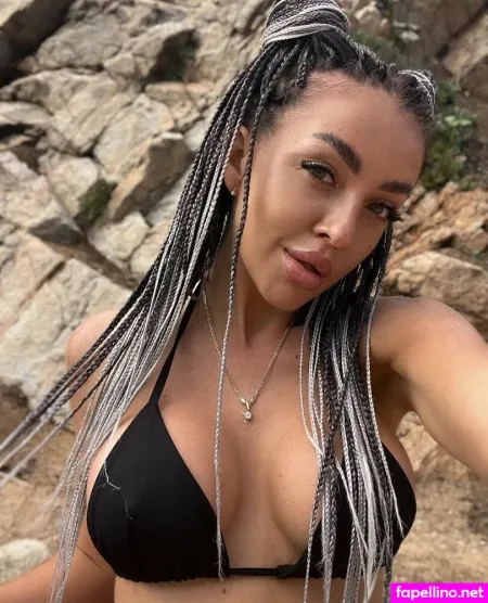 Sasha S A V A G E OnlyFans Thumbnail #kvTwdM9G5z