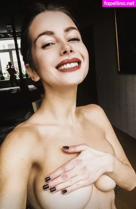 Sasha Shenderey OnlyFans Thumbnail #mgLpjZe2nk