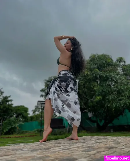 Sasha Shetty OnlyFans Thumbnail #1DROJkHJmM