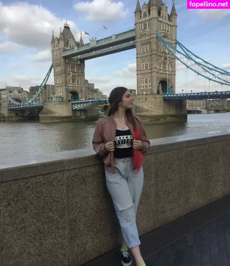 Sasha Shtern OnlyFans Thumbnail #GcDwuGj6Ss