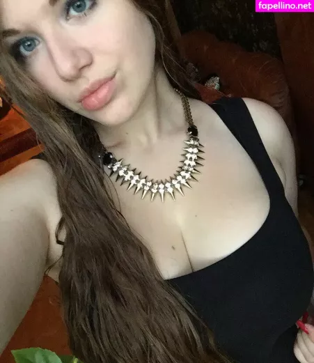 Sasha Shtern OnlyFans Thumbnail #xexNGj1o9c