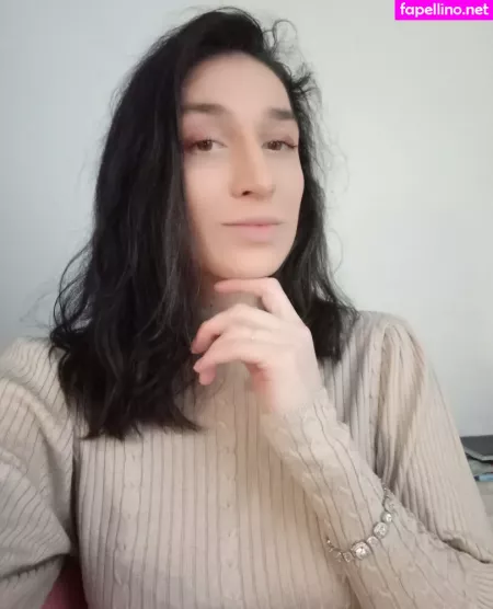 Sasha Simple OnlyFans Thumbnail #39UBzdQBFw