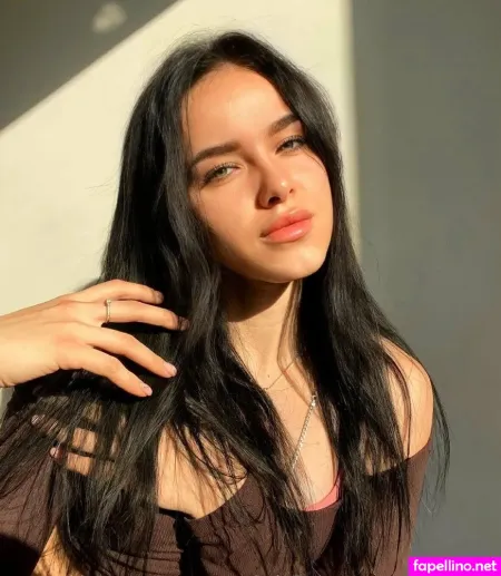 Sasha Skyee OnlyFans Thumbnail #JIvzyLGPYz