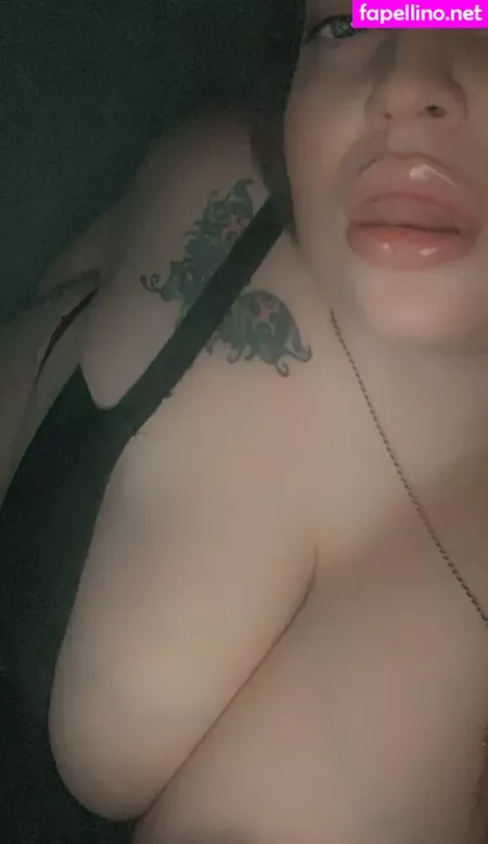 Sashaajuggs1 OnlyFans Thumbnail #xYBWekkFEh