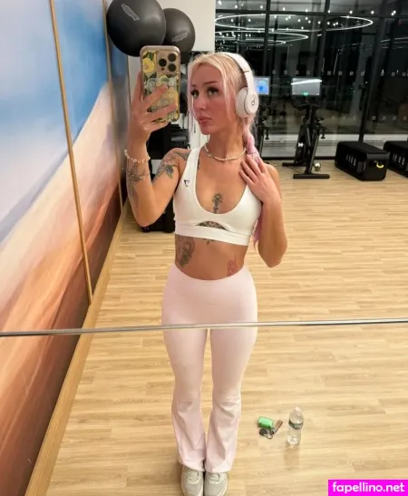 Sashacolee 1 OnlyFans Thumbnail #3TQwf7EXYq