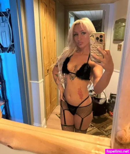 Sashacolee 1 OnlyFans Thumbnail #7H35WzDKcN