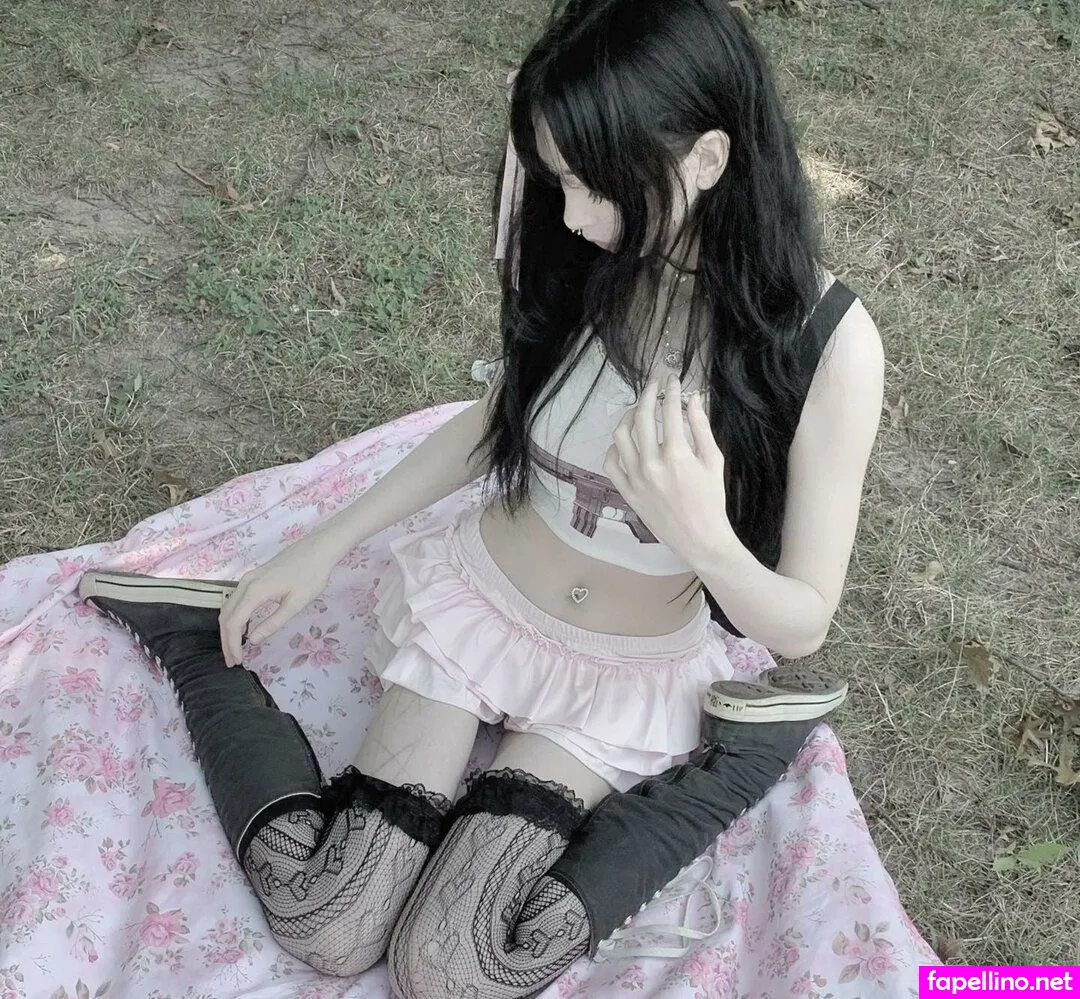 sashadollofficial, sashadollxoxo, sashaxmiller Nude Leaked OnlyFans Photo #8wev08XGDC