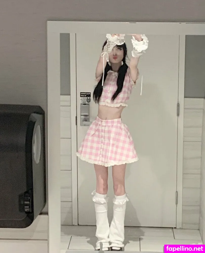 sashadollofficial, sashadollxoxo, sashaxmiller Nude Leaked OnlyFans Photo #Dqq18fi85B