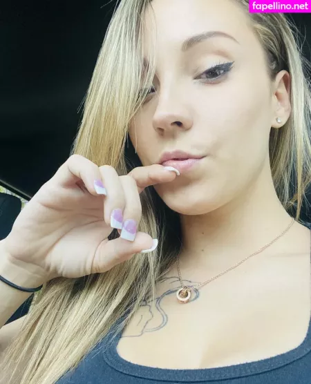 Sashafoxxx OnlyFans Thumbnail #0uFrsmj2Ul
