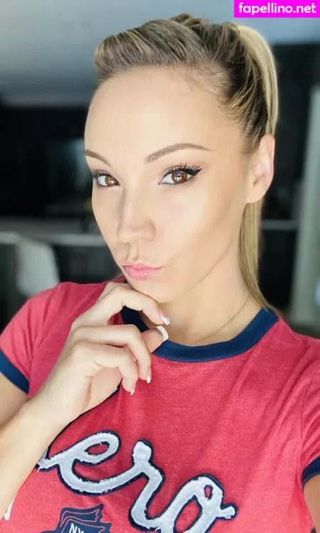 Sashafoxxx OnlyFans Thumbnail #B0pfG5lRnl
