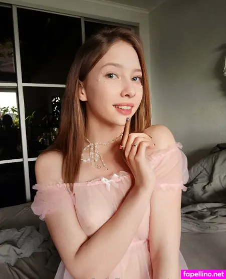 Sashaheat OnlyFans Thumbnail #GYA1z0eqsB
