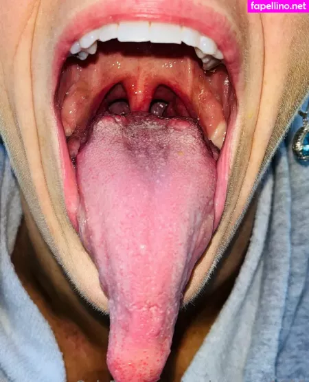 Sashamoon1621 OnlyFans Thumbnail #nKUzyXBdcj