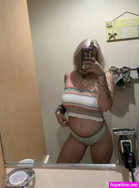 Sashanorth OnlyFans Thumbnail #CgHcagrWC0