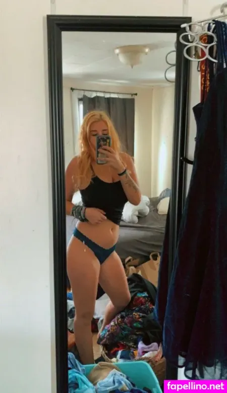 Sashanorth OnlyFans Thumbnail #QwtZVcSue7