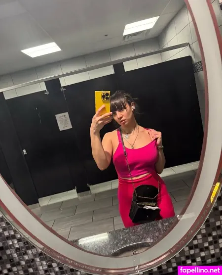 Sashapearl23free OnlyFans Thumbnail #LMacGrgEPM
