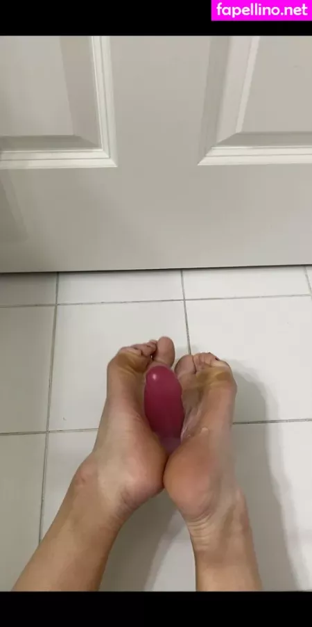 Sashasfeetishxo OnlyFans Thumbnail #QIqgS40ZNQ
