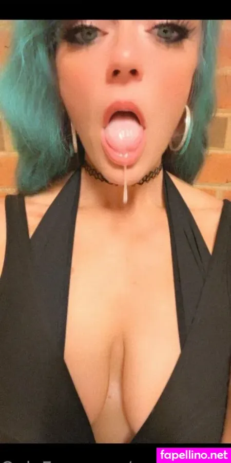 Sashasinsfreeof OnlyFans Thumbnail #hXpG85g9PR