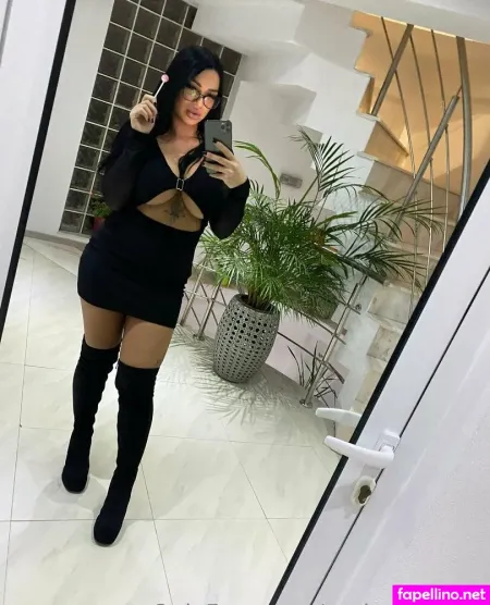 Sashastormus Main Profile Photo