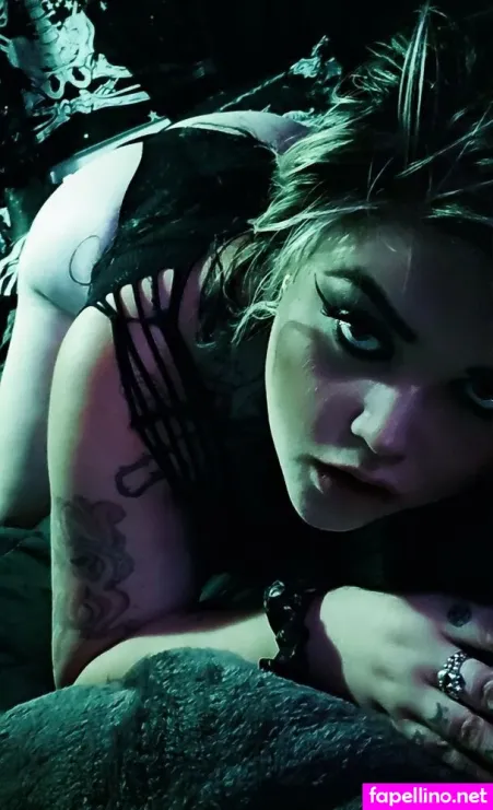 Sashasyren OnlyFans Thumbnail #4oDRLpuWIB