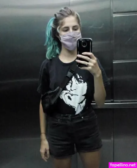 Sashathequeen OnlyFans Thumbnail #YiFzSsMp5q