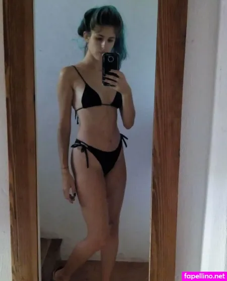 Sashathequeen OnlyFans Thumbnail #bGJkIkNxNE