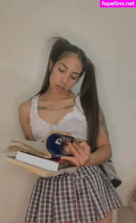 Sashaviolet19 OnlyFans Thumbnail #KIr6dfFQV9