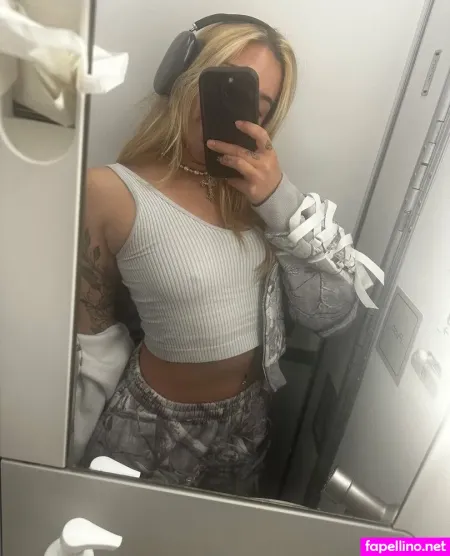 Sashaweise OnlyFans Thumbnail #hIvLhF3cba