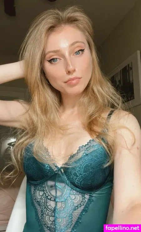 Sashaxxs OnlyFans Thumbnail #KWw6FpmiB4