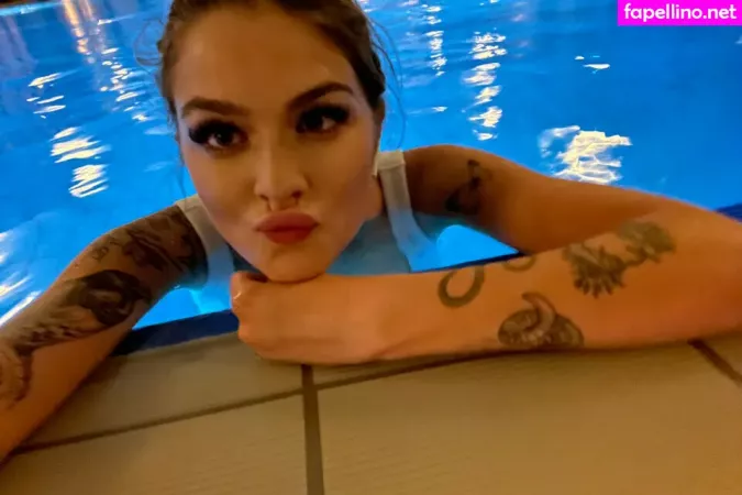 Sashenka Alexander OnlyFans Thumbnail #bTWwj0wWOp