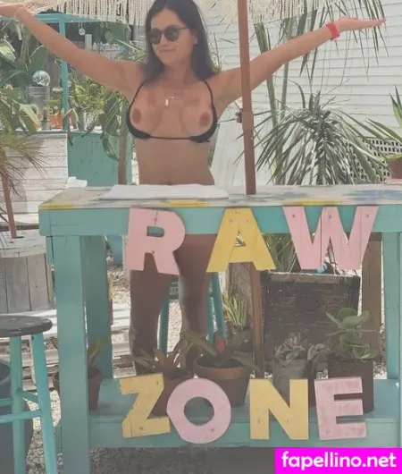 Sashinka2cute OnlyFans Thumbnail #fO6q7R5Ep3
