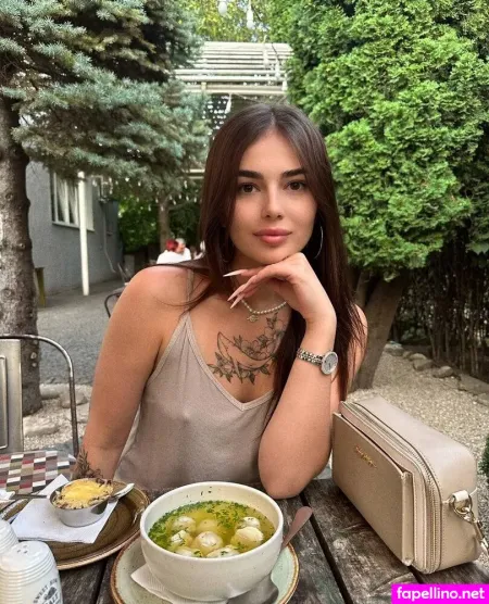 Sashulik Chim OnlyFans Thumbnail #SU035U38Qg