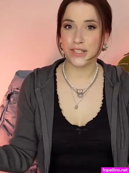 Saskia Frhlich OnlyFans Thumbnail #qlDz4bWeKX