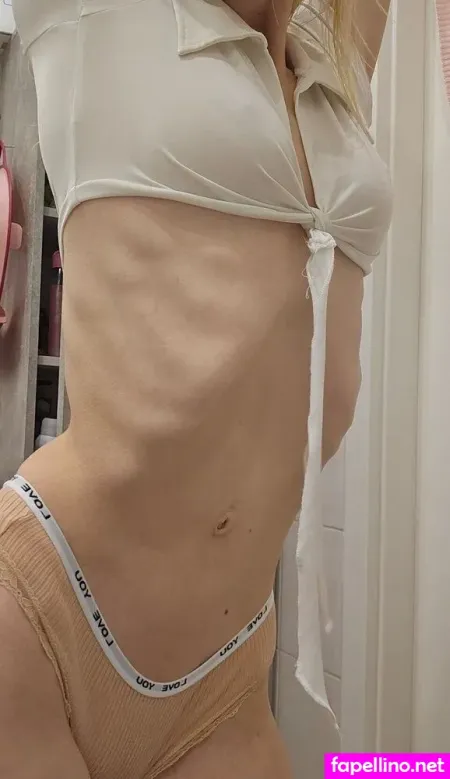 Saskia Tatjana Prang OnlyFans Thumbnail #HROKTrvbCQ
