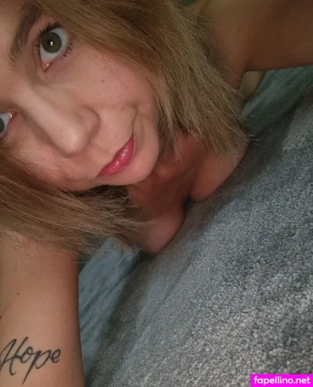 Saskia Xoxo OnlyFans Thumbnail #ECr0aW7Xdk