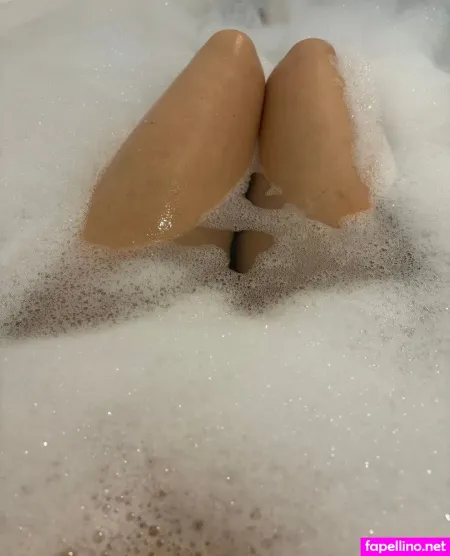 Saskia Xoxo OnlyFans Thumbnail #t9QP0JYLi0
