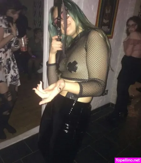 Saskia0 OnlyFans Thumbnail #TT1nRs4X53