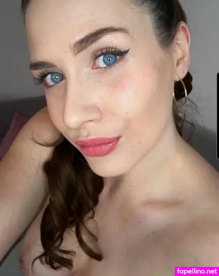 Saskiado OnlyFans Thumbnail #7H03w7GKZm