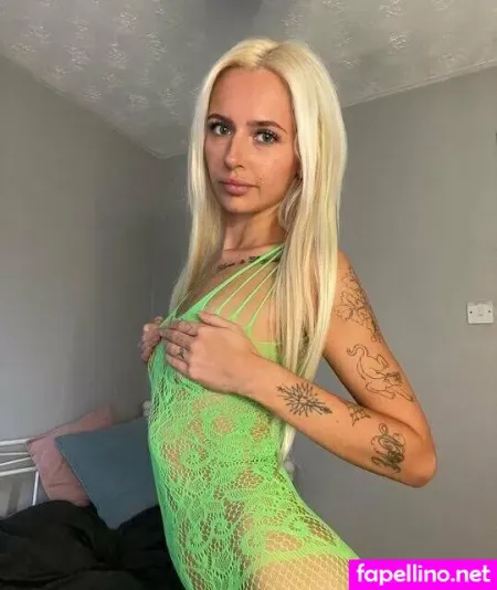 Saskiaox OnlyFans Thumbnail #AWJExFk1Qg