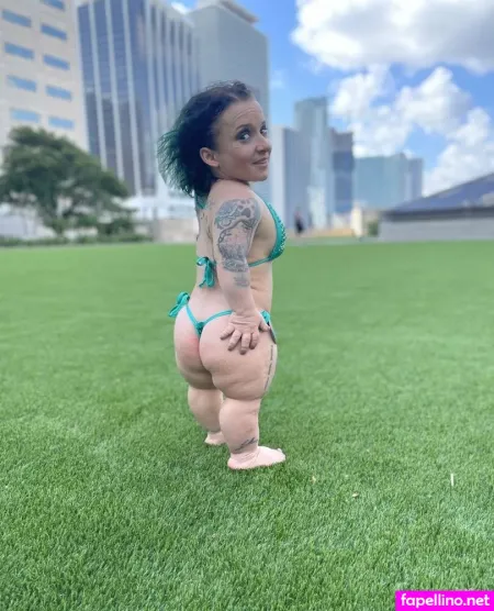 Sasseecasseefreepage OnlyFans Thumbnail #y1vQzquc3h