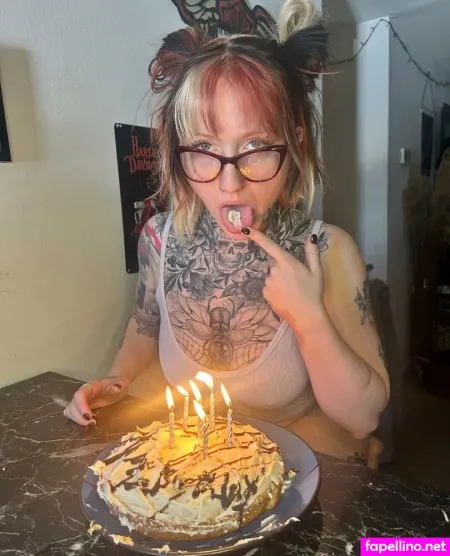 Sassiblondii OnlyFans Thumbnail #WaFh32Bup0